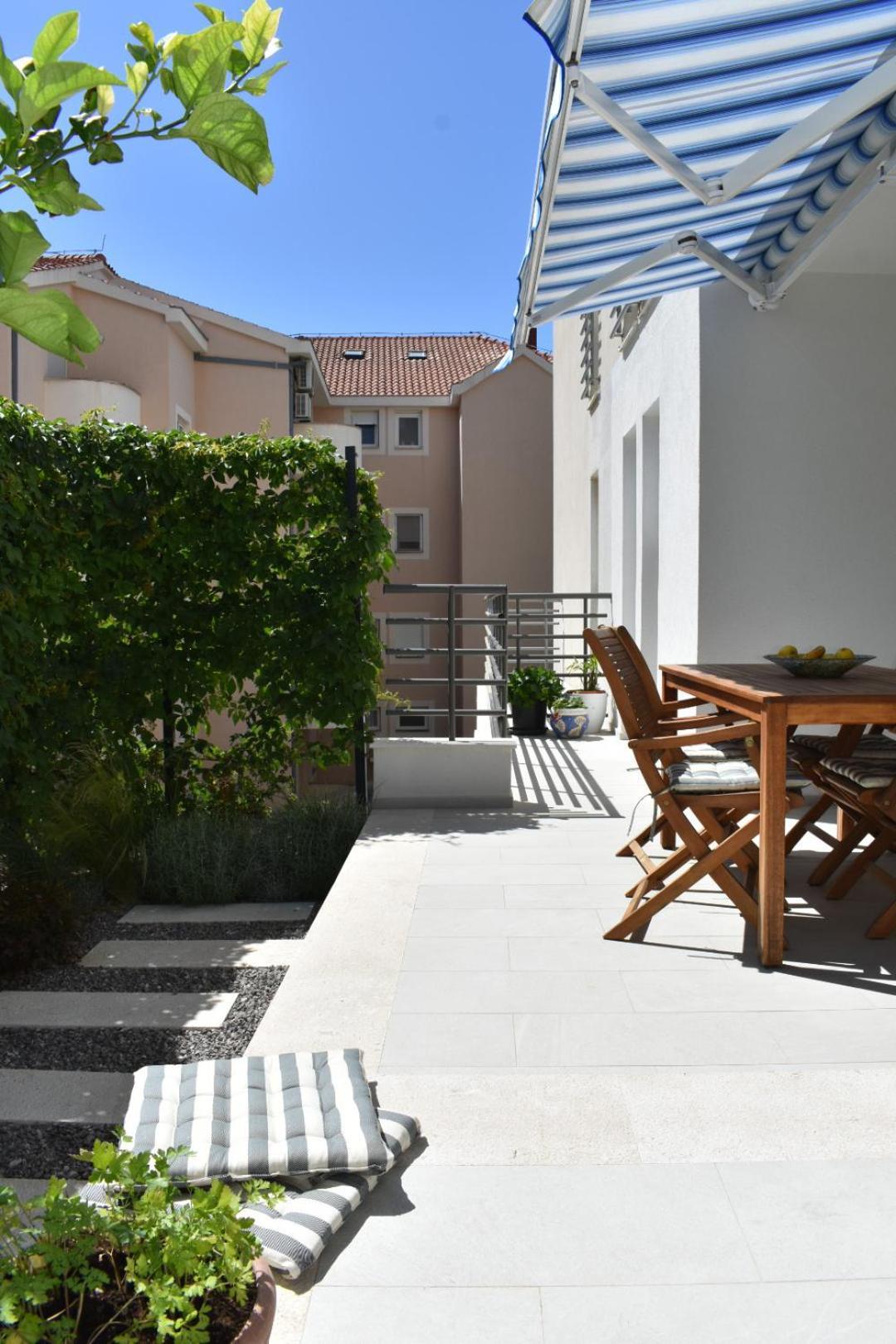 Design Coastal Garden Apartament Split