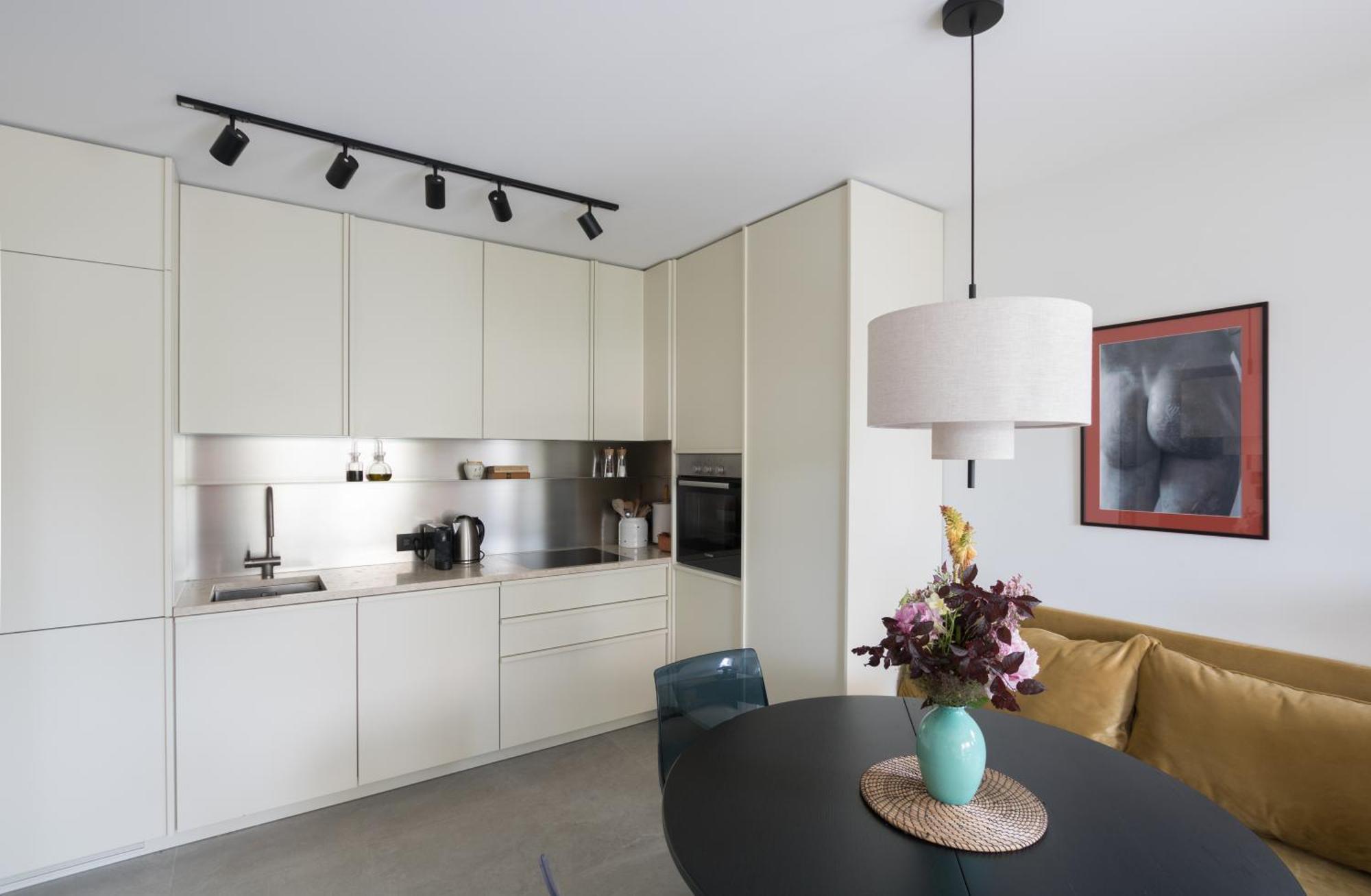 Apartment Design Coastal Garden