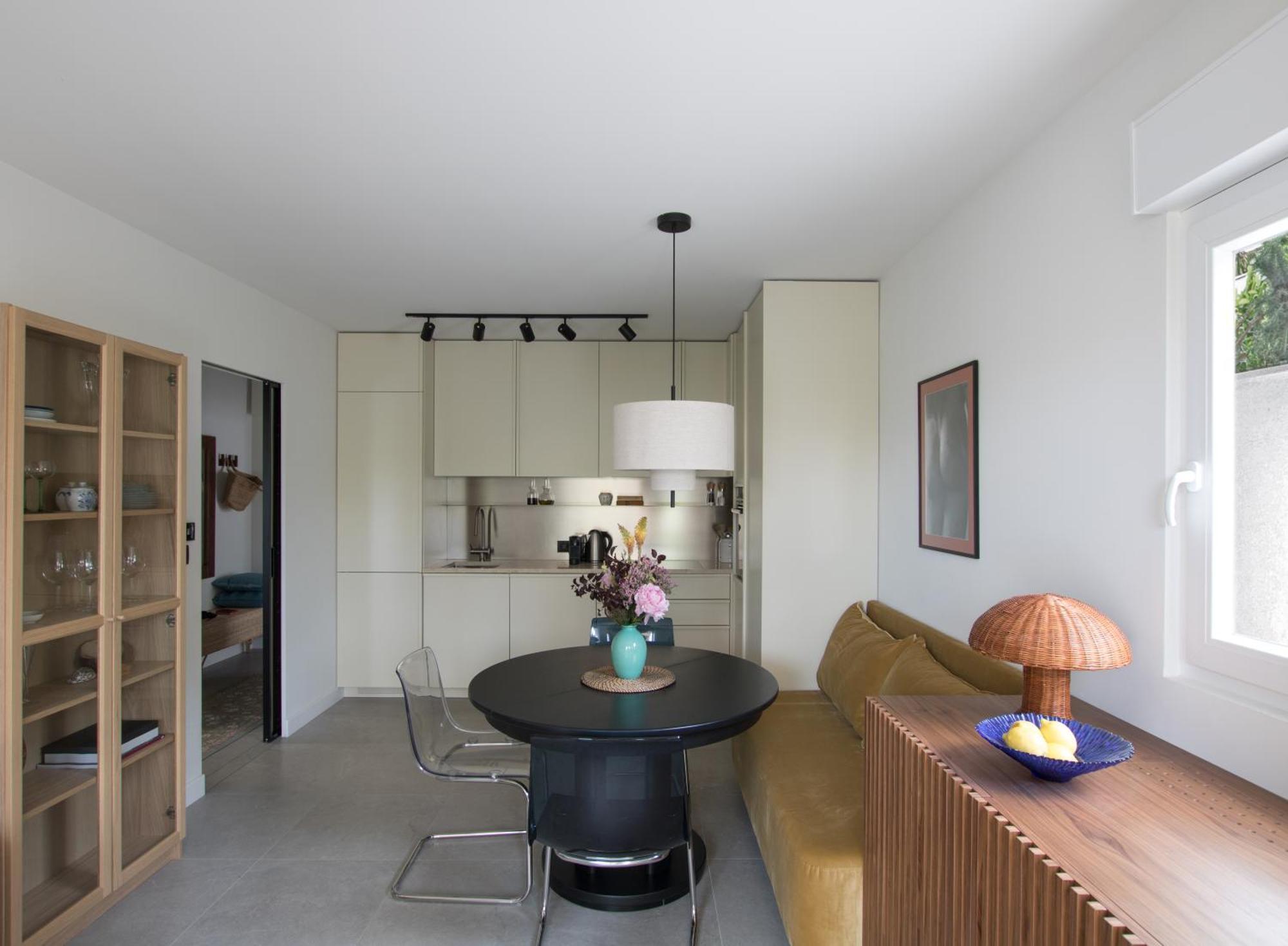 Design Coastal Garden Apartment Split